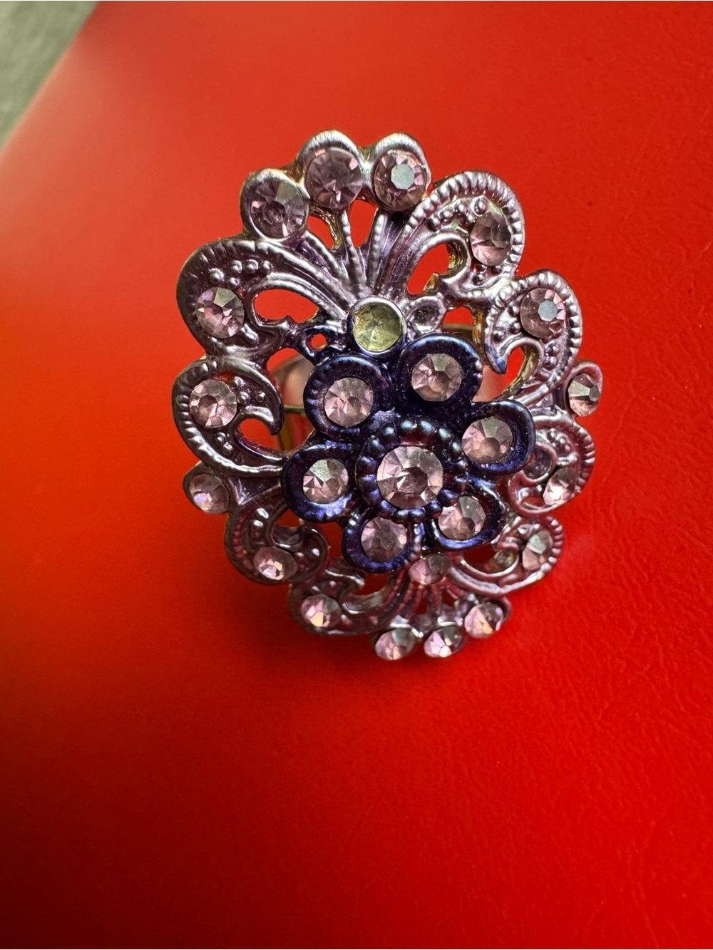 Stunning Vintage-Style Purple Rhinestone/Adjustable Silver Tone - Picture 2 of 4